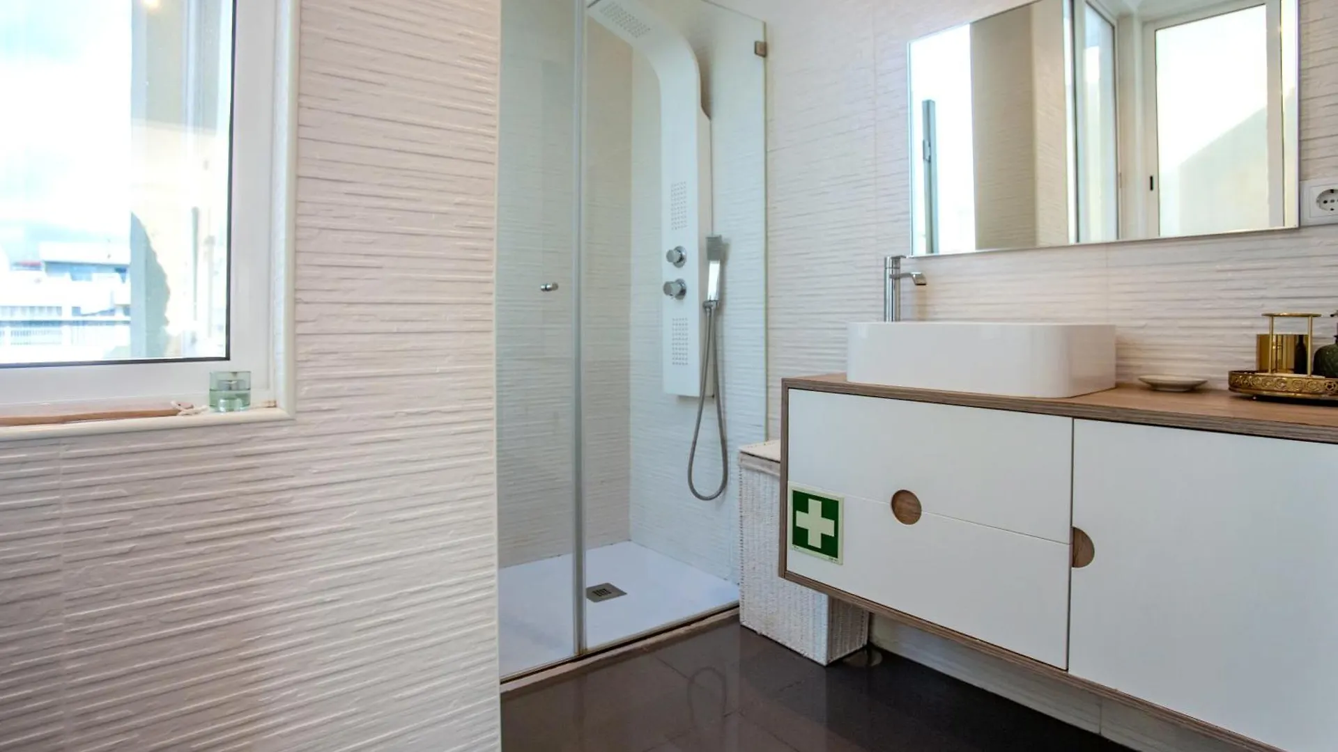 Bright Apartment In Lisbon 0*,  Portugal