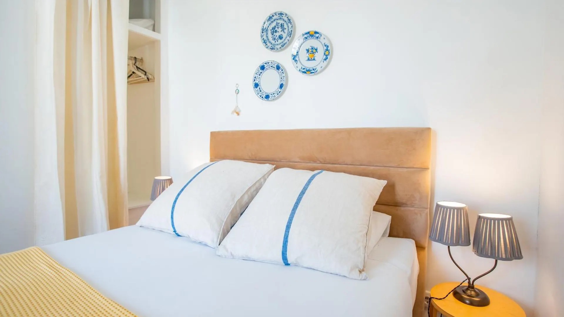 Bright Apartment In Lisbon
