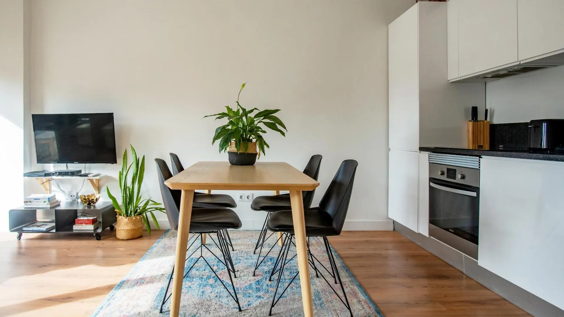 Bright Apartment In Lisbon 0*,  Portugal